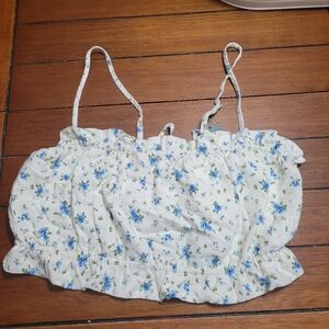 Womans XXL white and blue floral crop top